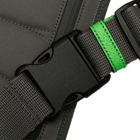 GUCCI Red Fanny Pack - Picture 4 of 11